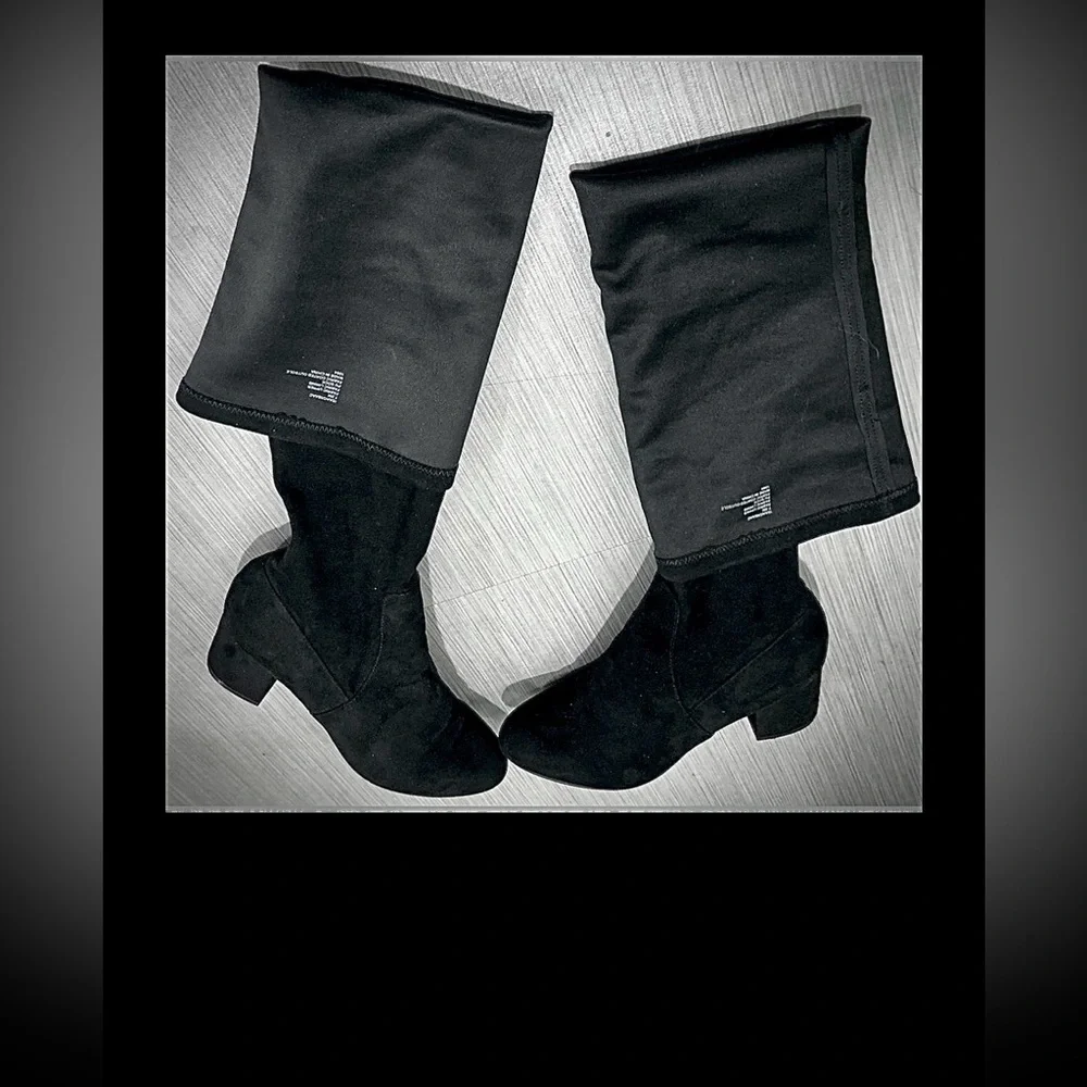 Isaac Mizrahi good worn